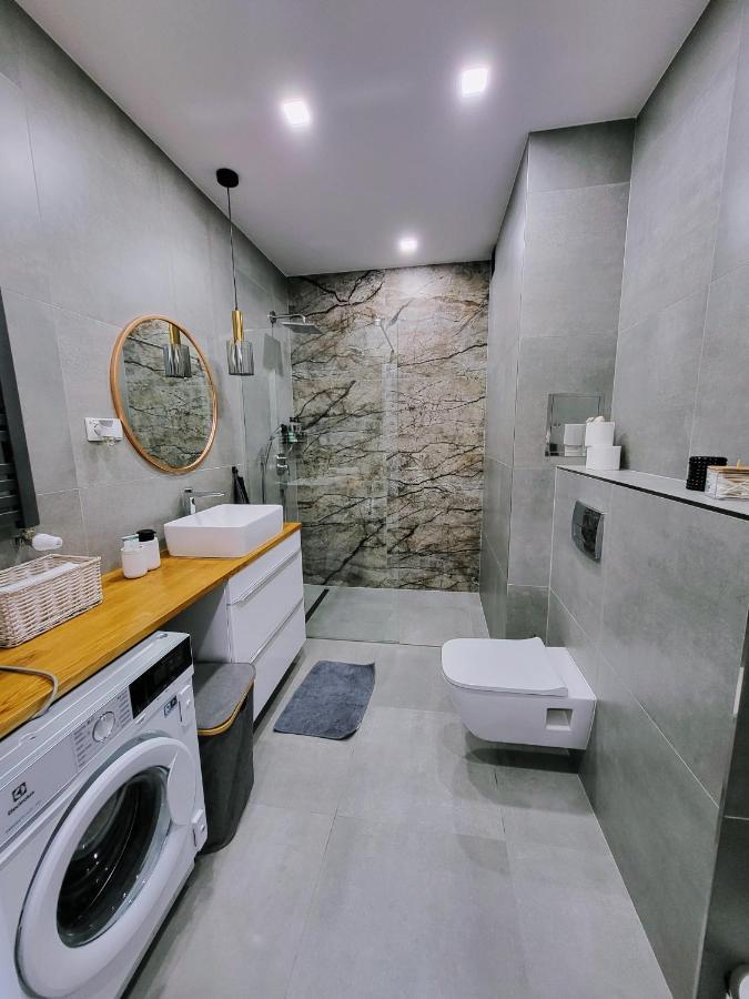 בידגוז'יז' Apartament W Parku Nad Kanalem מראה חיצוני תמונה