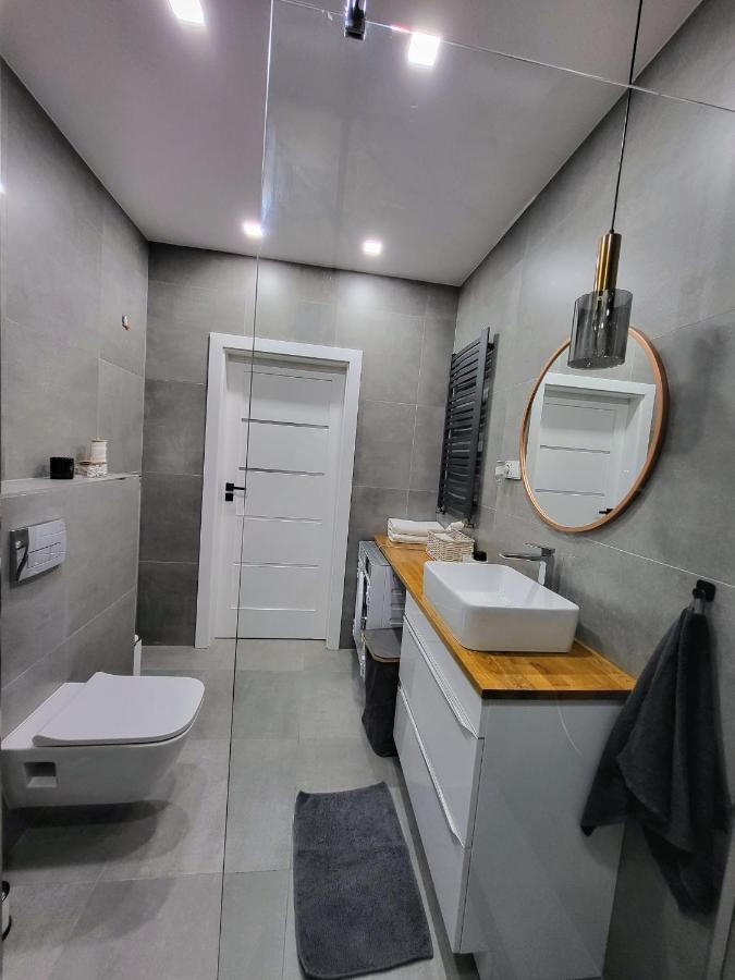 בידגוז'יז' Apartament W Parku Nad Kanalem מראה חיצוני תמונה